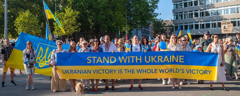 SLAVA UKRAINI